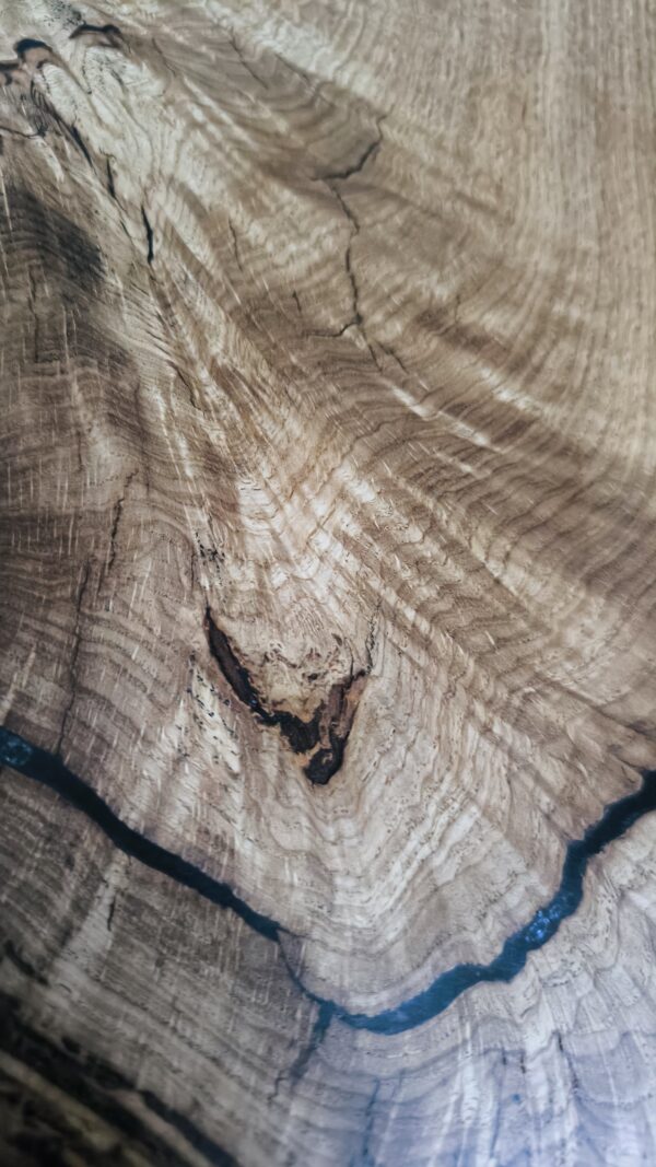 Oak Table "Desert Storm" - Image 9