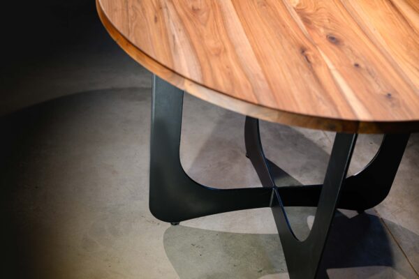 Round Elm Table - Image 5